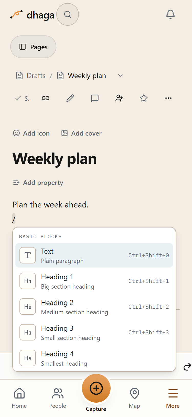 The slash menu open in an empty line, listing basic blocks with their shortcuts